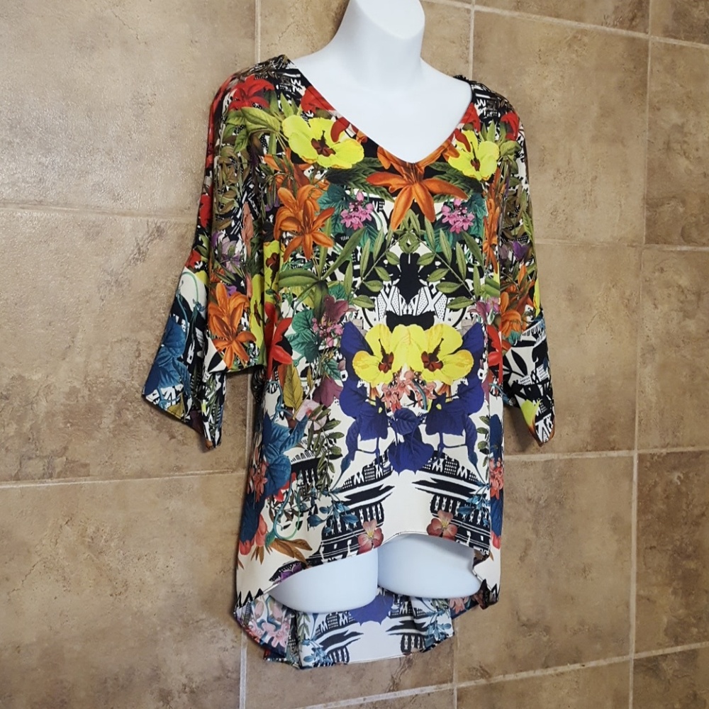 Joseph Ribkoff Top size 8 - Picture 2 of 5